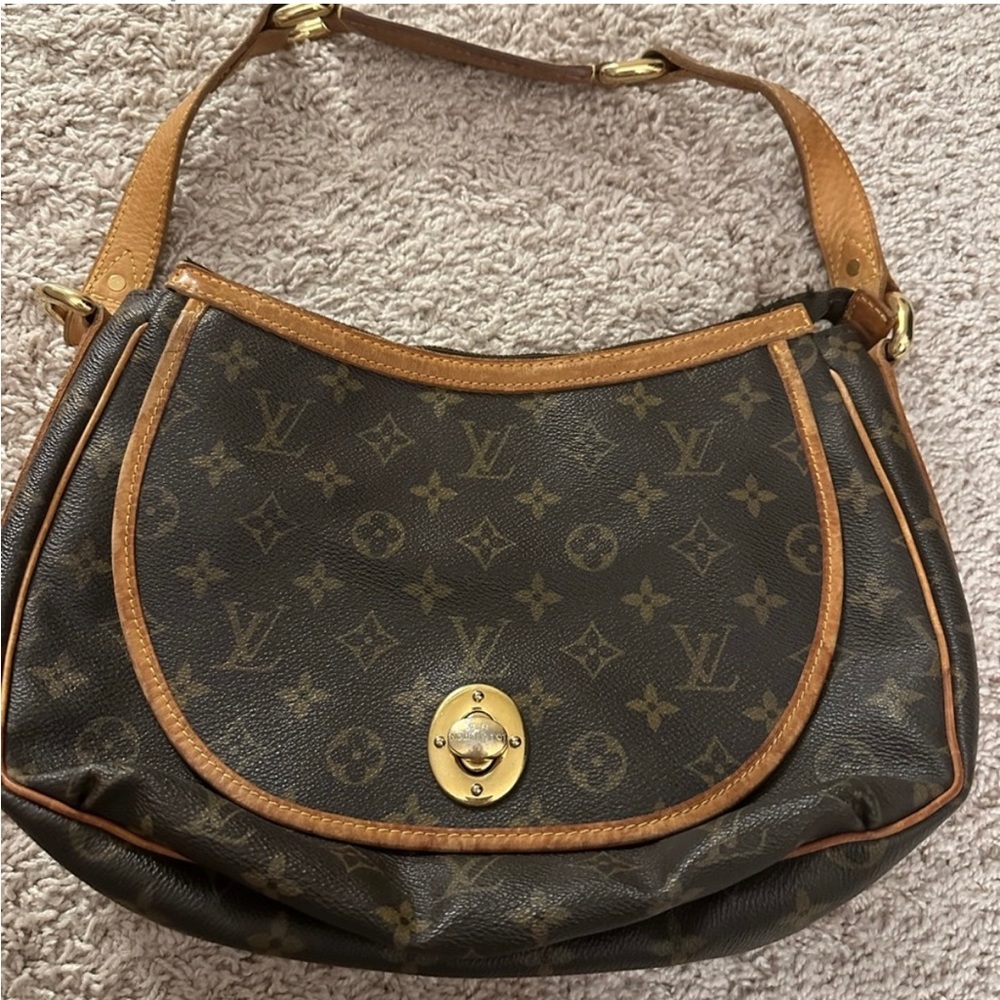 Louis Vuitton shoulder bag (Authentic)